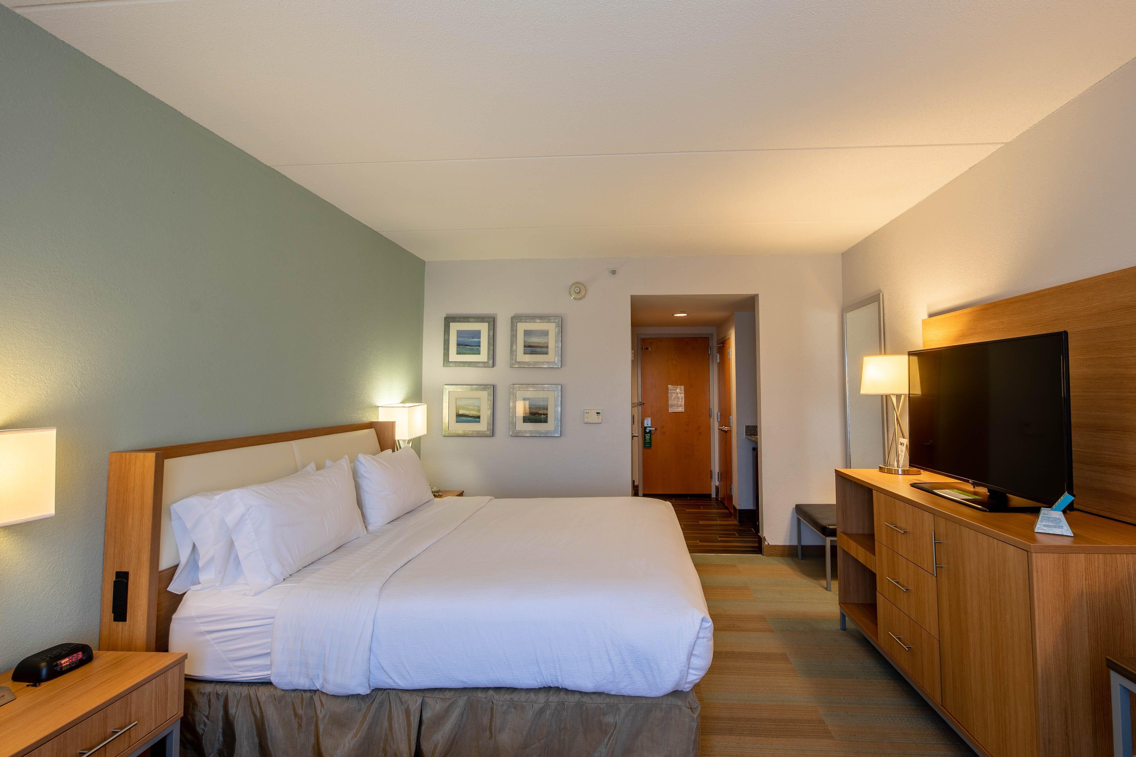 Holiday Inn Manahawkin/Long Beach Island By Ihg Exterior photo